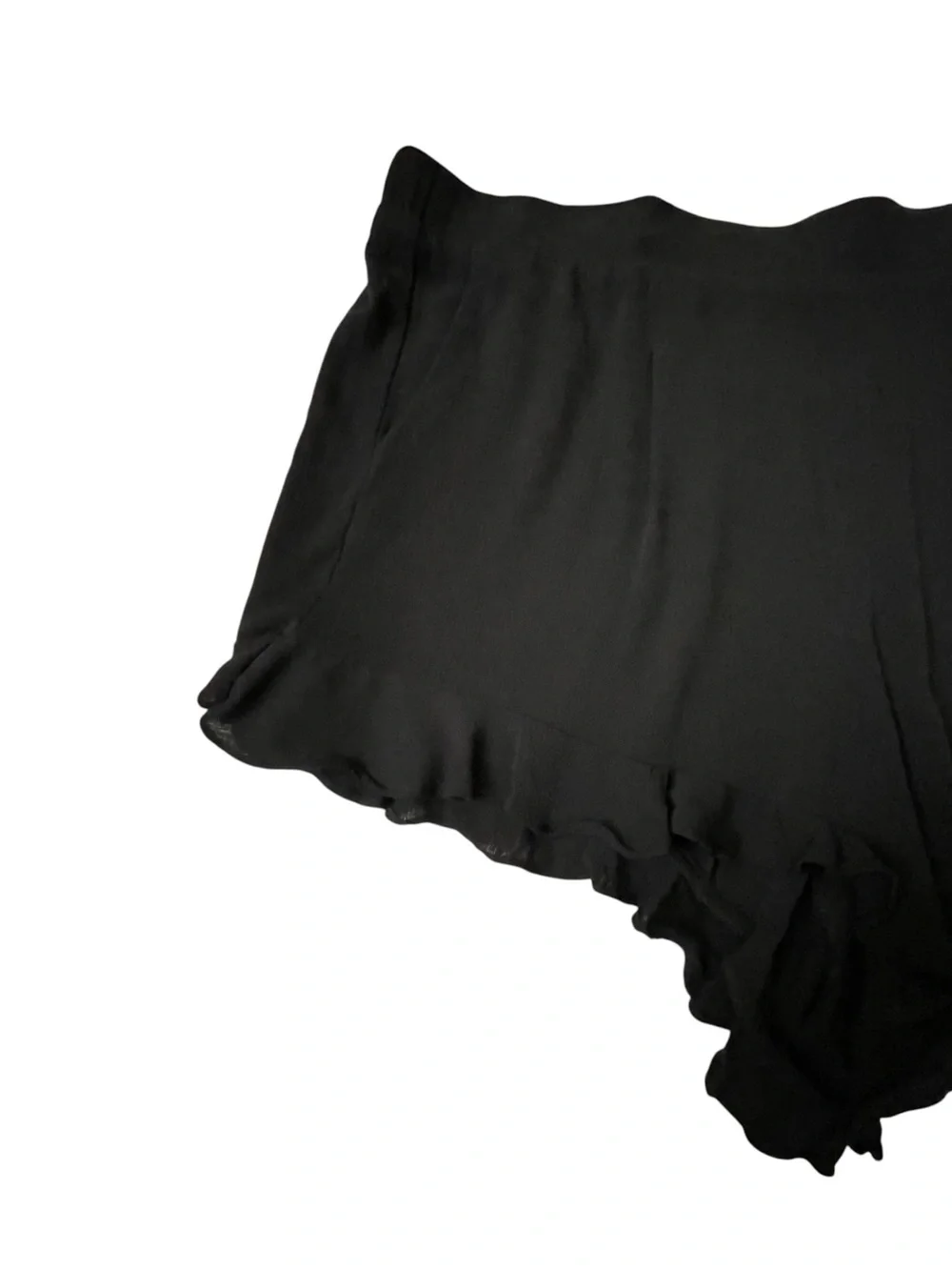 Torrid Black Ruffle Hem Flowy Lounge Shorts NWT Size 2 Plus 2X 22/24